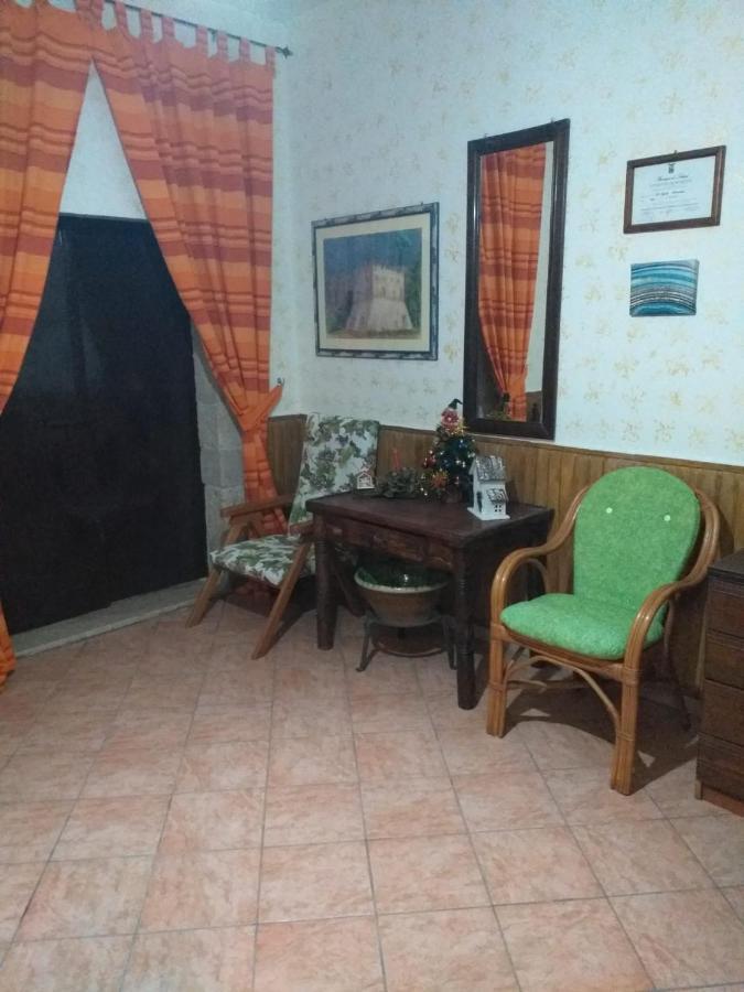 Апартаменты La Casa Di Lina Sezze Экстерьер фото