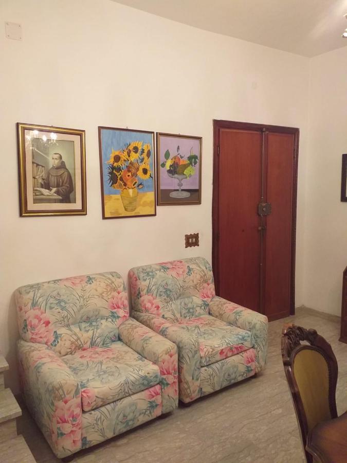 Апартаменты La Casa Di Lina Sezze Экстерьер фото